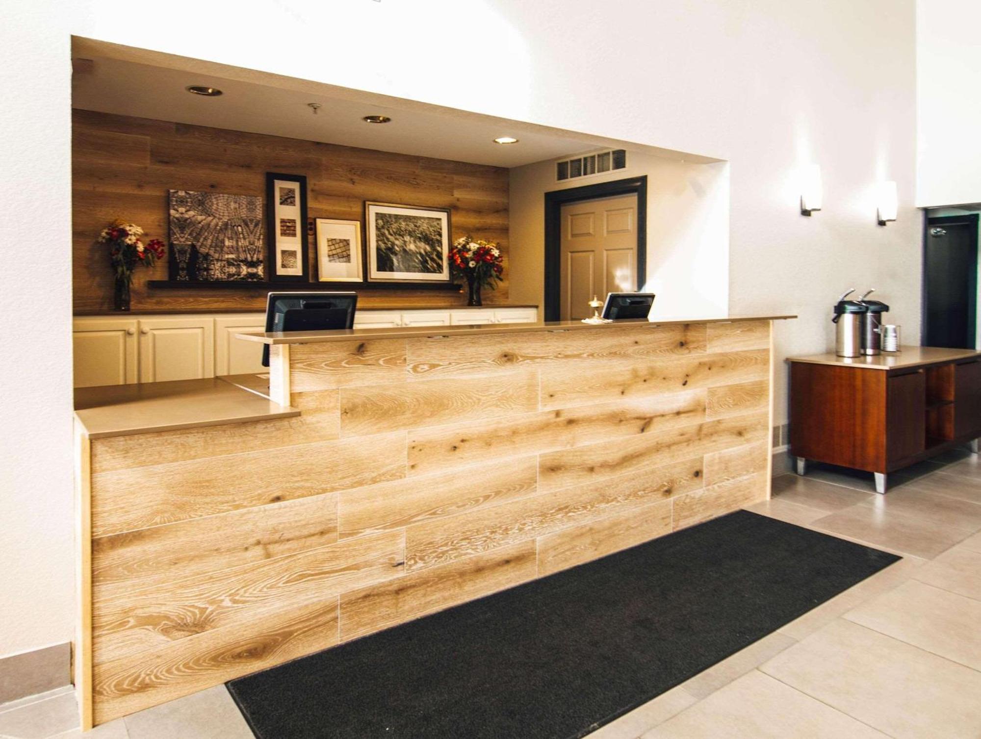 Country Inn & Suites By Radisson, Stockton, Il Zewnętrze zdjęcie