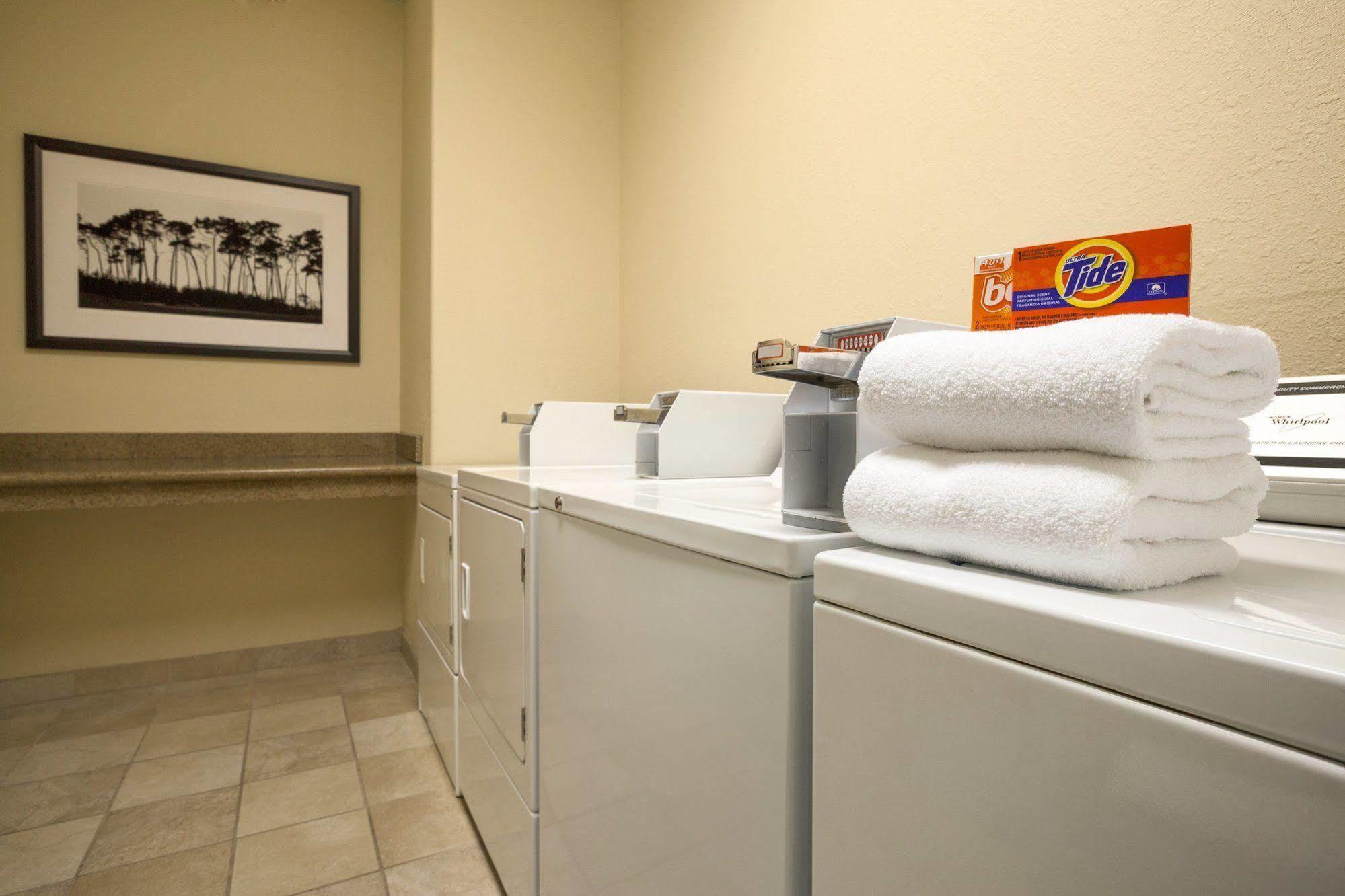 Country Inn & Suites By Radisson, Stockton, Il Zewnętrze zdjęcie